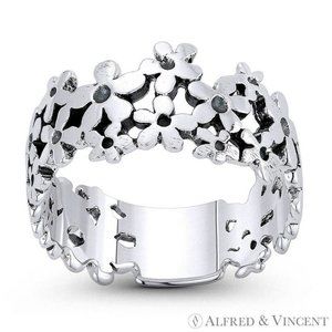 Daisy Flower Charm Band Boho Stackable Ring in .925 Sterling Silver - Size 7